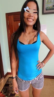 15P 26yo MILF from Philippines gets stunning body fucked hard by white man