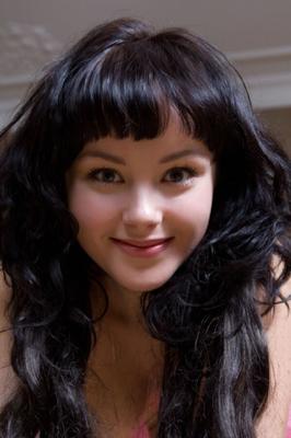 20P Sweet teen with an adorable face Mirelle A flaunts her amazing tits in a solo