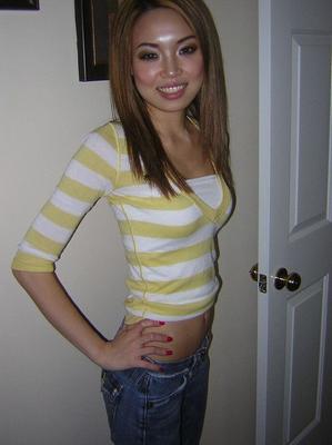 16P Slender Asian girl sucks and fucks her her guy's dick during self shot action