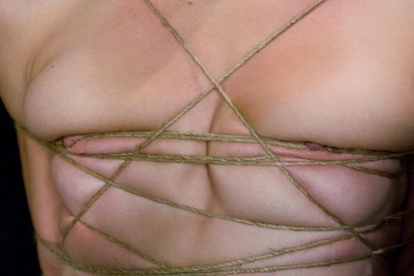 21P Blonde Tawni Ryden gets her body tied up with rope & vibrator on her clit