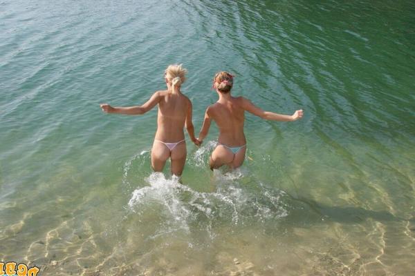 15P Debbie gets naughty with her 18yo sexy friend on the beach