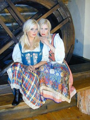 21P Teen Dreams Swedish Sisters