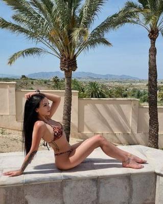 19P Sexy amateur babe Lola Candy poses in her hot outfits & lingerie in a solo