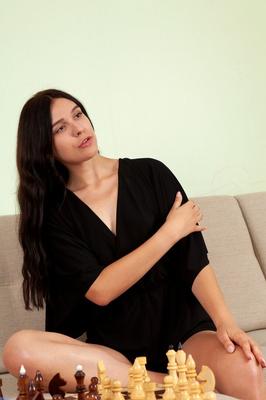 16P Why would Julia Swank play chess when this horny Russian can play with herself