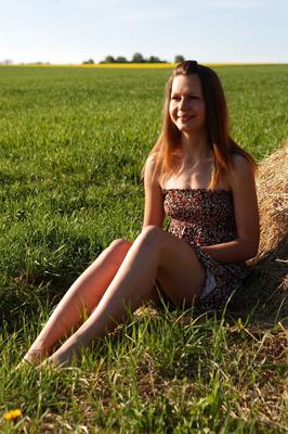 15P La brune sexy Klara est une vraie prise, Aleksandr est un gars vraiment chanceux parce qu'il
