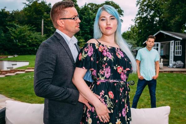 21P Blue-haired European Misha Mayfair sucks & fucks dicks in an outdoor 3some