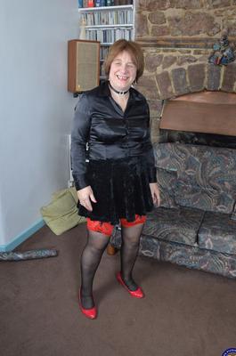 21P Chubby granny Janet Wilson strips to her nylon stockings and masturbates