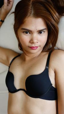 20P Pretty Thai babe with tiny tits Tam enjoys a strong penis in her trimmed pussy