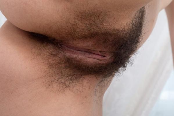 16P Solo girl with tiny tits toys her natural pussy after exposing hairy armpits