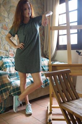 12P Natural redhead Mia Sollis stands totally naked after disrobing at home
