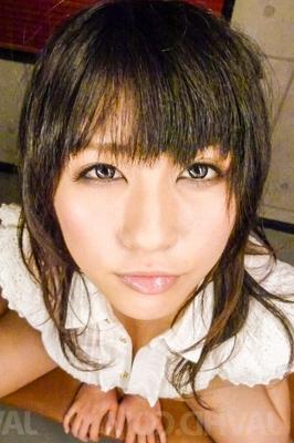 12P Kyoka Mizusawa licks cum she gets on fingers after sucking tools