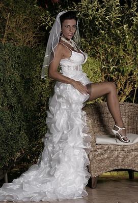 15P Solo model looses firm tits and her snatch from a wedding gown in nylons