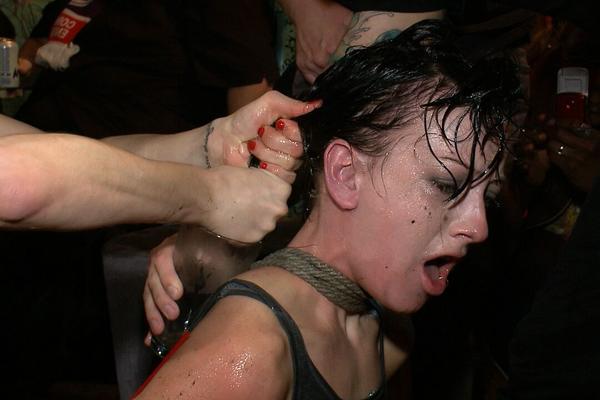 21P Public Disgrace Elise Graves, Princess Donna Dolore, Tommy Pistol