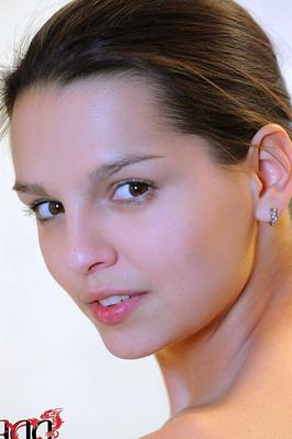10P Fair skinned solo girl Eve Angel does her makeup after taking a bath