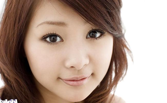 15P Sweet asian babe Suzuka Ishikawa uncovering her fuckable body