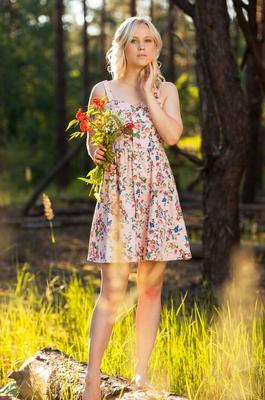 18P Young blonde Nikki Hill gets naked on in the woods while eating a watermelon
