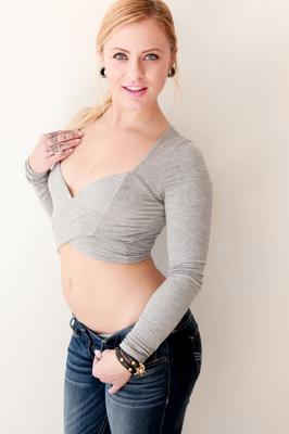 15P Blonde woman Cameron Canada slipping big white ass out of denim jeans