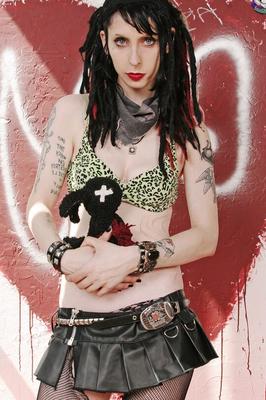 16P Punk girl Stephy Slaughter uncups her firm tits before showing her snatch