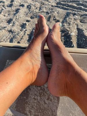 16P MatureMILFEuropeanBlondesSlimBig TitsBig AssLegsHigh HeelsAnal