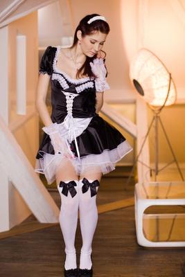 21P Czech maid Kattie Gold shows her fakes and rides a masked man's dong