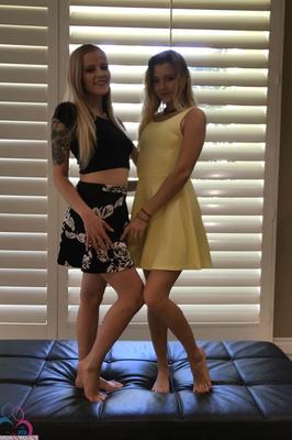 21P ATK Girlfriends Paris White,Riley Star
