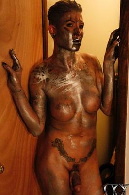 12P Sexy Danni posing her hot dirty body