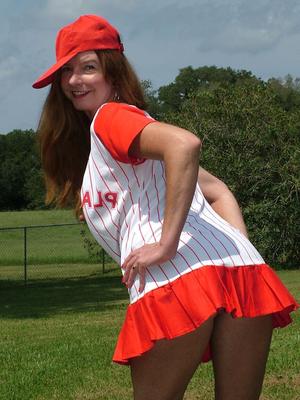 21P Horny MILF baseballer exposes her firm fakes and sweet muff and poses outdoors