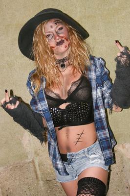 15P Meet Madden Happy Halloween