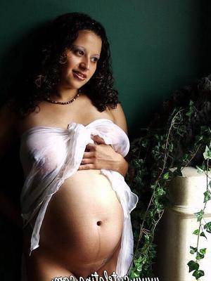15P Pictures from Talias first pregnancy