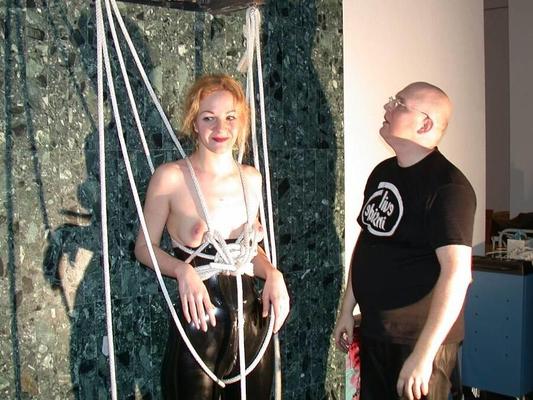 16P Images Rubber At Saskia in Bondage II
