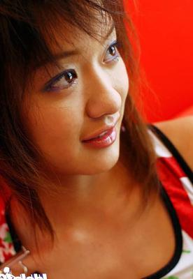 16P Sexy asian babe taking off her jeans and uncovering her jugs