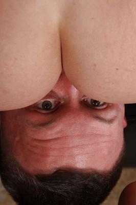 16P Naughty MILF Courtney Taylor gets her sweet toes and pink asshole licked