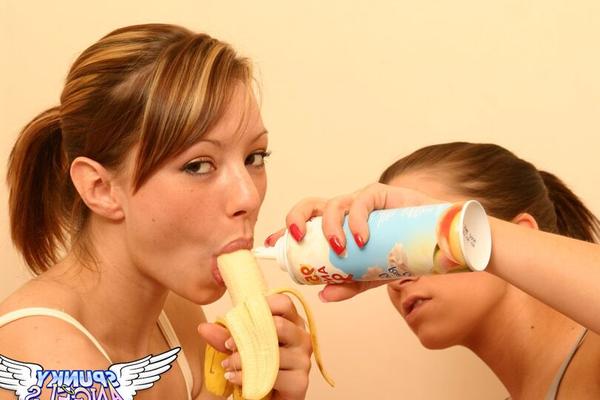 12P Teen amateurs Madison & Chloe kiss after playing with with whipped cream