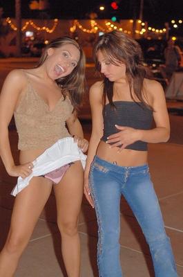 21P Two attractive amateur brunettes Renna and Risi making out in public