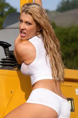 15P Fitness Beauties Outdoor Fun