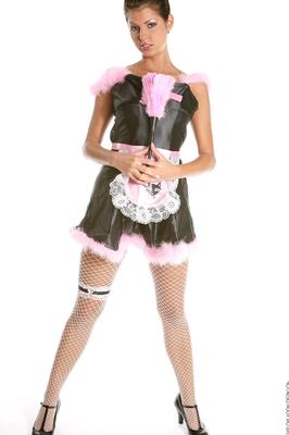 15P IStripper Horny maid