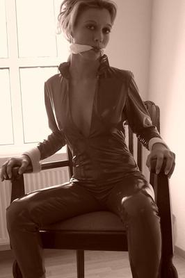 16P Bound Studio Shinyaline plays with Miss O