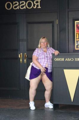 20P Fat UK blonde Lexie Cummings exposes herself in public before masturbating