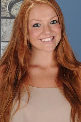 15P Cute redhead Farrah Flower parts her teen pussy after getting undressed