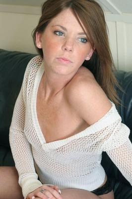 21P Erotic Beauty Justine