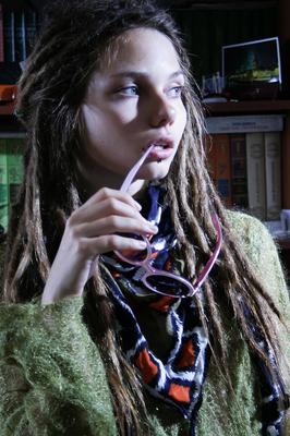 21P Teen with dreads Sindi S flaunts her hot slender body while stripping