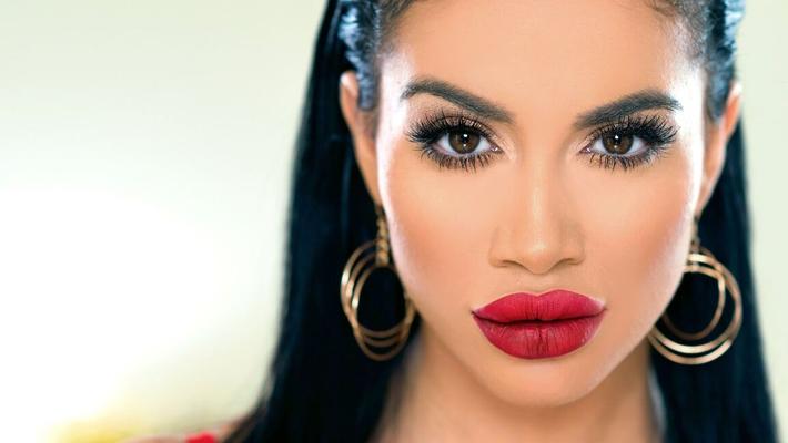 13P Fake titted Latina Victoria June flaunts her big red lips & flashes pussy