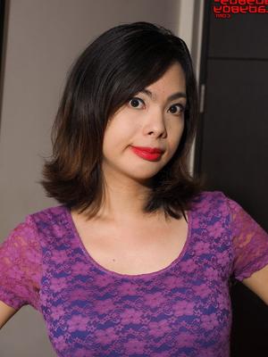 16P Asian TGirl Dos