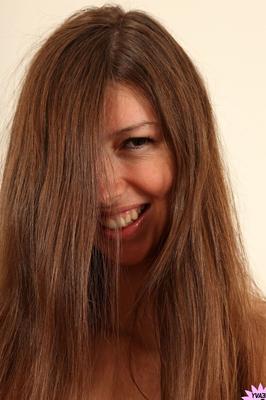 21P Czech damsel with a deliciously meaty pussy Susan Ayn spreads her tiny asshole