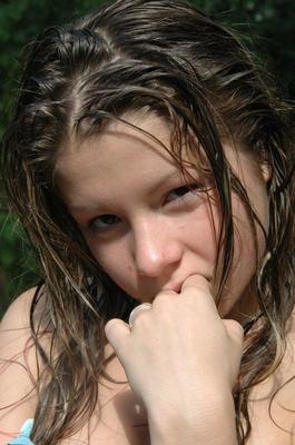 15P Emily 18 Hot emily getting wet and wild