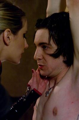 21P Men In Pain Kade, Maitresse Madeline Marlowe