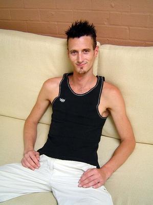 21P Amateursdoit Clinton Willy