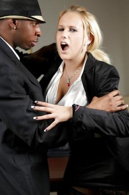 16P Slender Angel Wicky fucks with this hardcore interracial monster