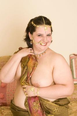 15P Fat solo model with saggy boobs and a big butt puts her hairy bush on display