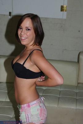 21P Naughty America Otto Bauer, Tia Gunn